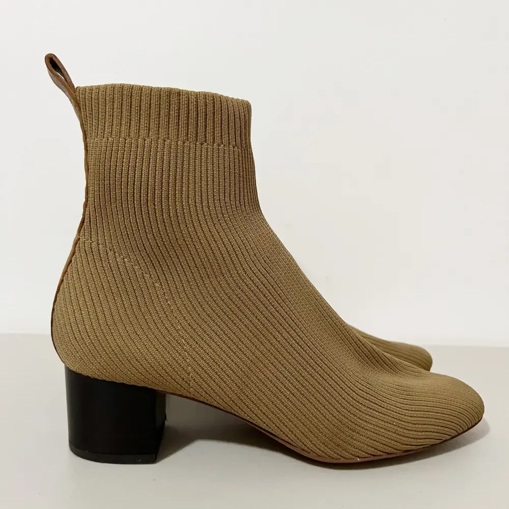 Everlane The Glove Boot Shoes Womens Size 8.5 Knit Ankle Block Heel Sock Booties